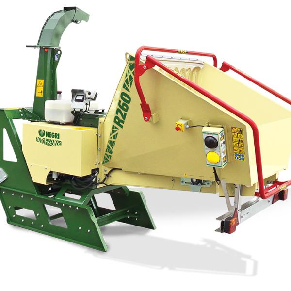 NEGRI Biohäcksler R260 / Häcksler mit Dreipunktaufnahme CAT. 1 / 2 für Traktor